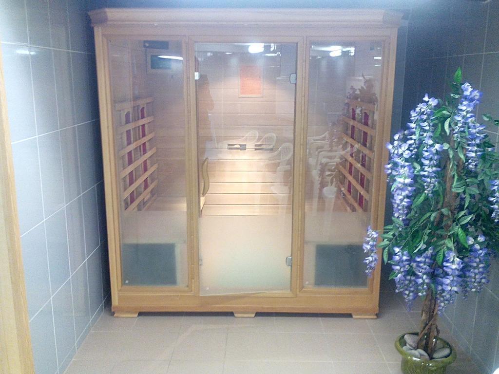 盛翠酒店 纳尔瓦 外观 照片